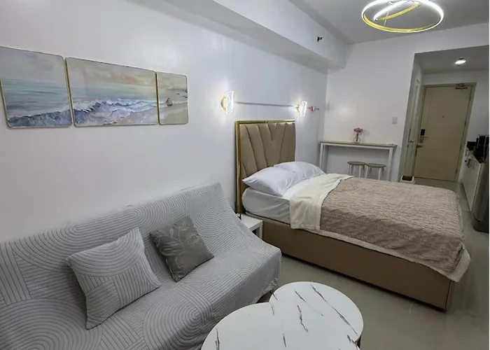 The Luxe At Sea Residences 4* Manila