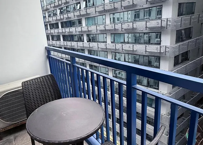 The Luxe At Sea Residences Apartahotel 4*